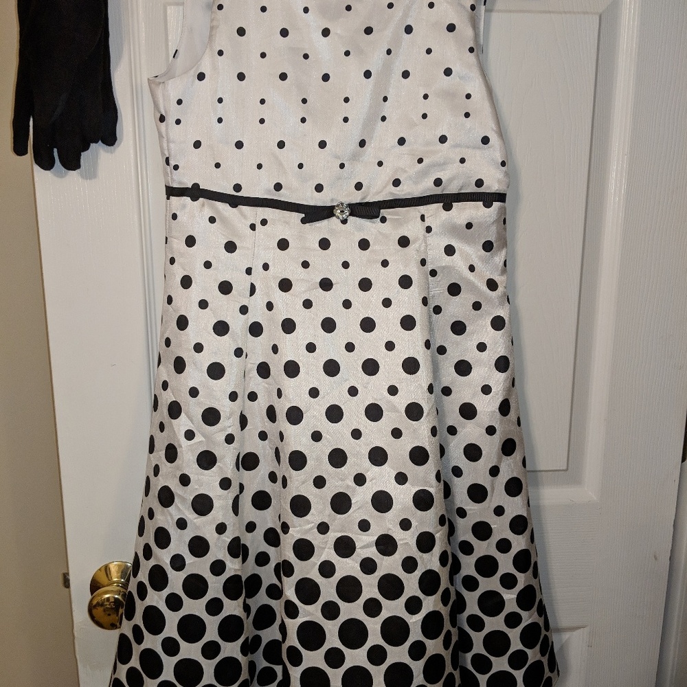 Girl's dress